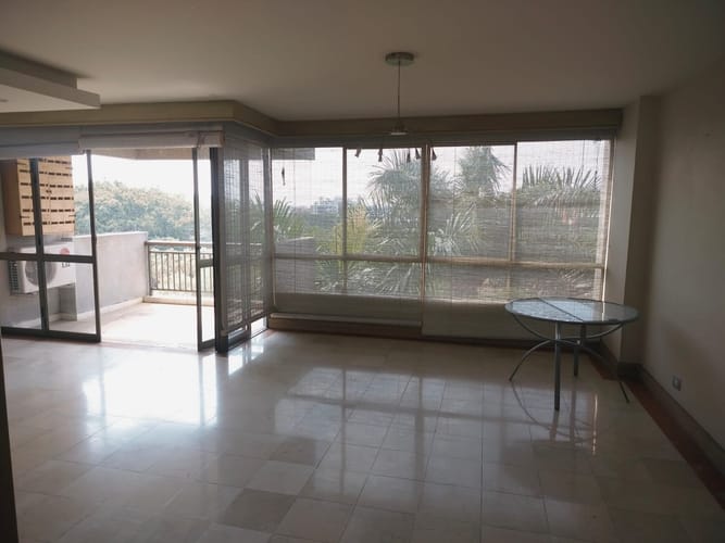 Apartamento de 3 alcobas en venta en Unicentro Cali, Cali, 155 m² · foto 5 de 18