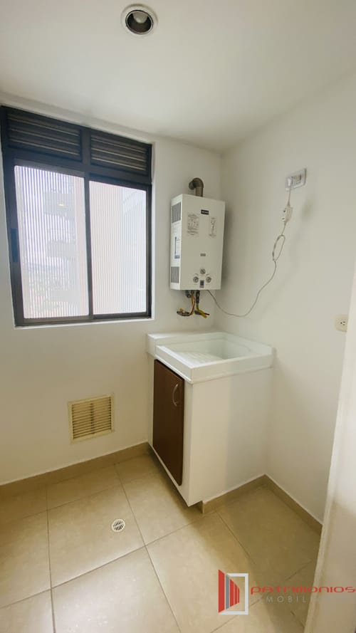 Apartamento de 3 alcobas en arriendo en La Floresta, Bogotá, 111 m² · foto 9 de 24