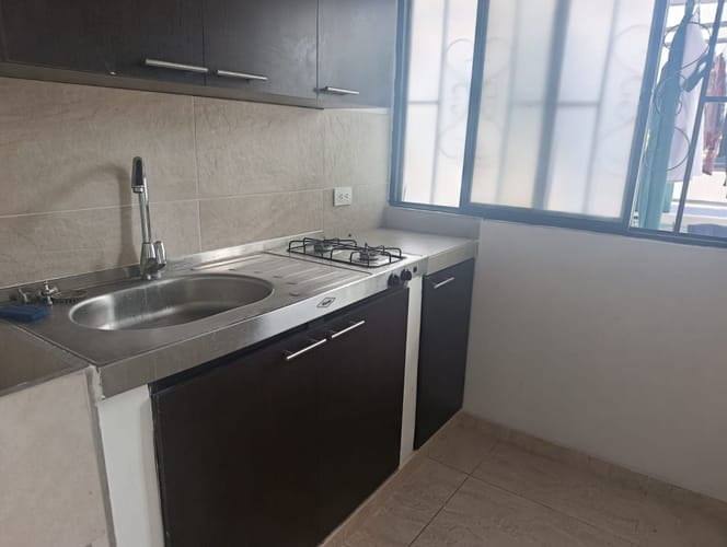 Edificio en venta en Santa Anita, Cali, 810 m² · foto 18 de 24