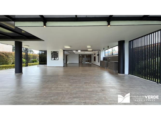 Casa de 5 alcobas en arriendo en Llano Grande, Rionegro, 350 m² · foto 14 de 24