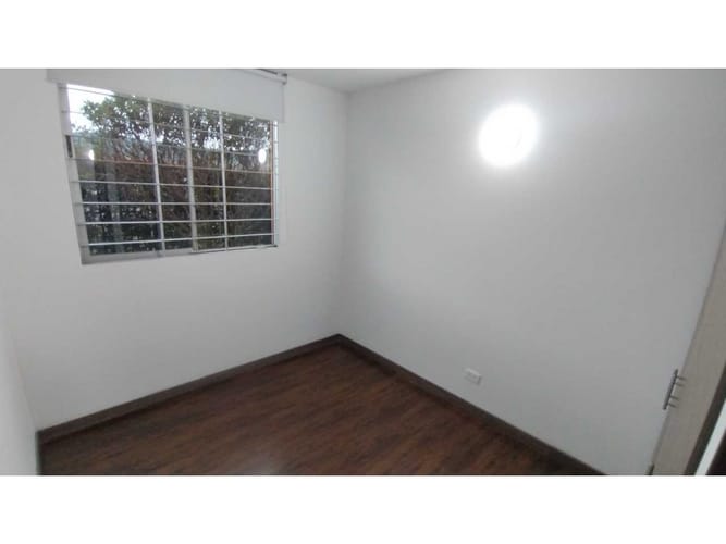 Apartamento de 3 alcobas en arriendo en La Estacion, Cajicá, 77 m² · foto 8 de 23