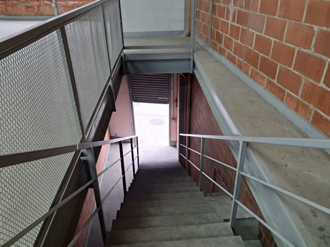 Bodega en arriendo en La America, Medellín, 290 m² · foto 11 de 14