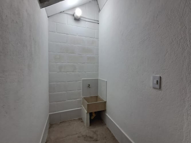 Bodega en arriendo en La America, Medellín, 290 m² · foto 13 de 14