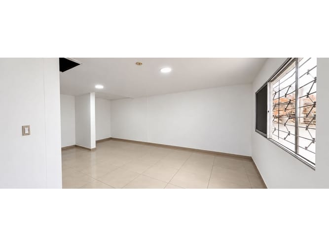 Local en arriendo en San Vicente, Cali, 180 m² · foto 8 de 10