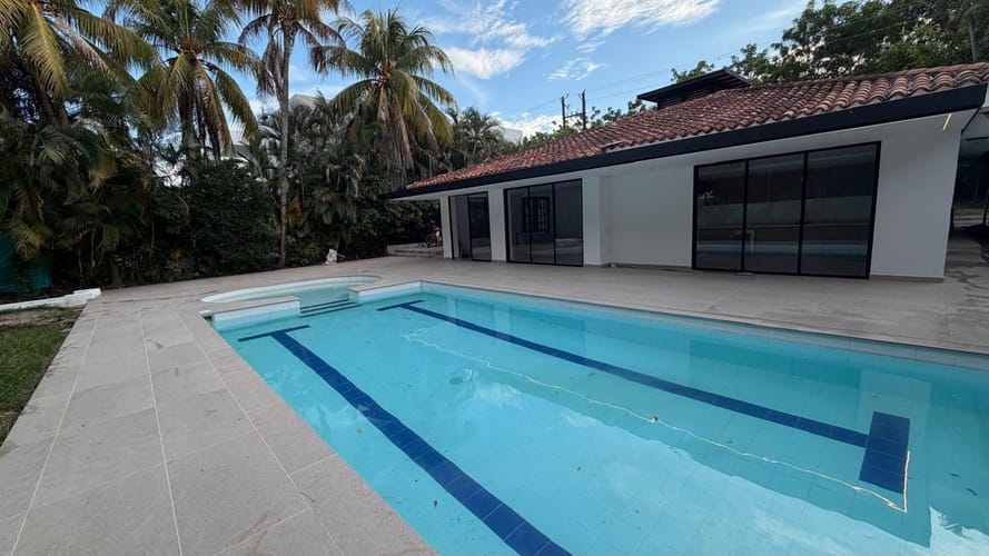 Casa de 4 alcobas en venta en Girardot, Girardot, 500 m² · foto 16 de 22