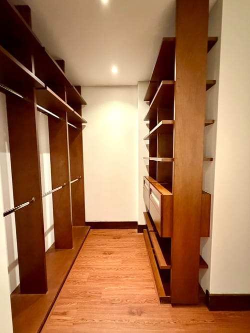 Apartamento de 3 alcobas en arriendo en El Virrey, Bogotá, 160 m² · foto 6 de 24
