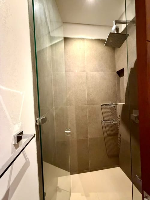 Apartamento de 3 alcobas en arriendo en El Virrey, Bogotá, 160 m² · foto 8 de 24