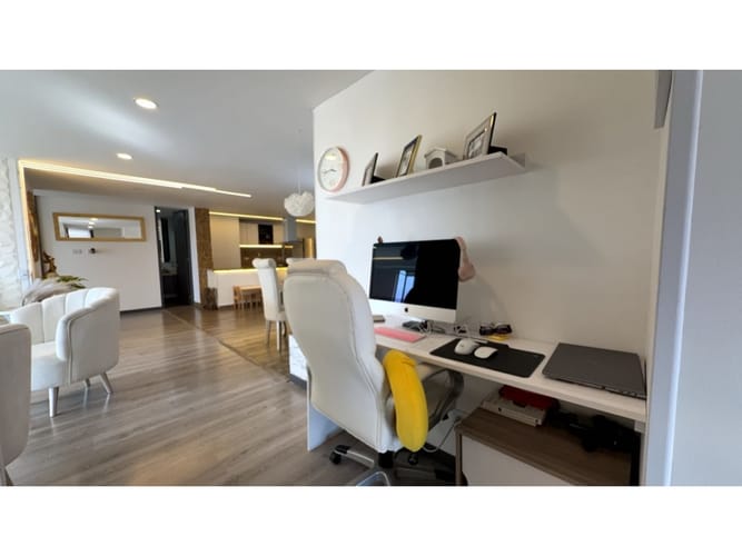 Apartamento de 3 alcobas en venta en Rodesia, Bogotá, 170 m² · foto 24 de 24