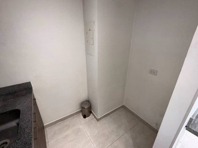 Apartamento de 2 alcobas en venta en La Felicidad, Bogotá, 62 m² · foto 5 de 24