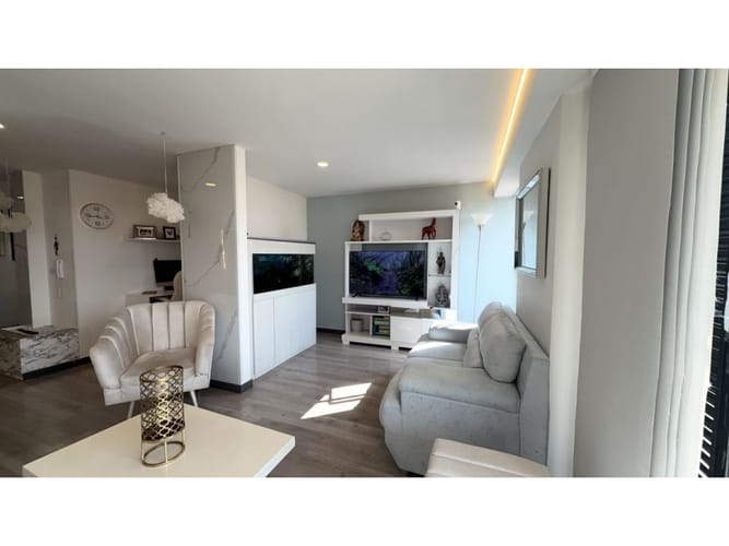 Apartamento de 3 alcobas en venta en Rodesia, Bogotá, 170 m² · foto 9 de 24
