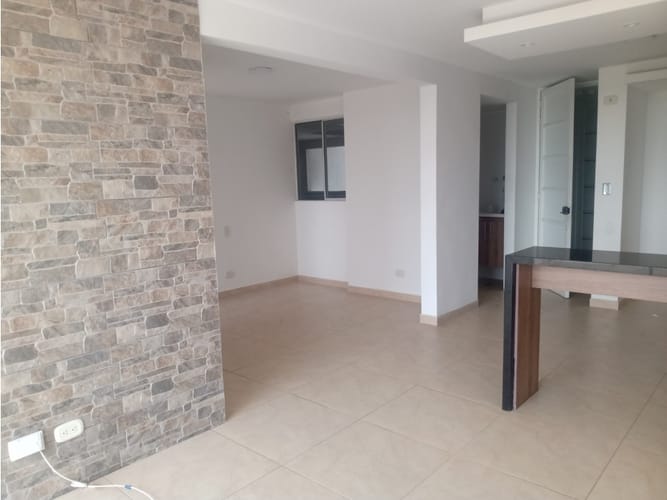 Apartamento de 3 alcobas en venta en Rural, Yumbo, 65 m² · foto 2 de 9
