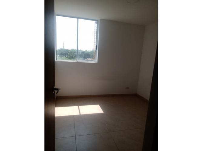 Apartamento de 3 alcobas en venta en Rural, Yumbo, 65 m² · foto 5 de 9