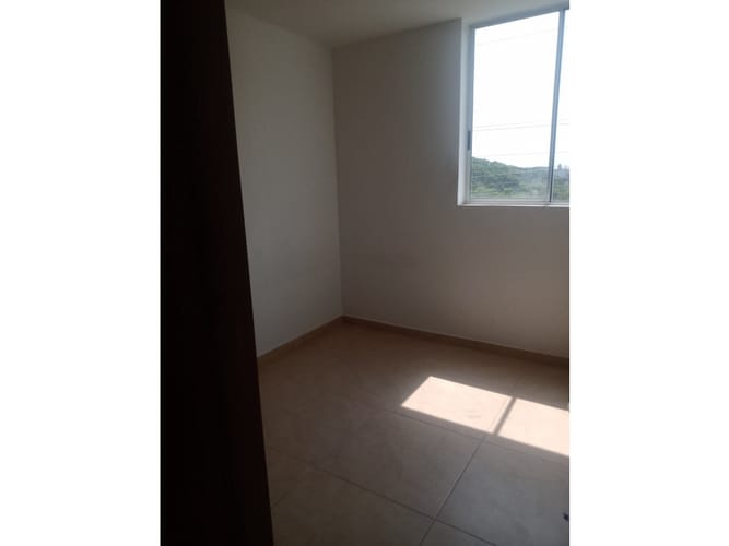 Apartamento de 3 alcobas en venta en Rural, Yumbo, 65 m² · foto 7 de 9