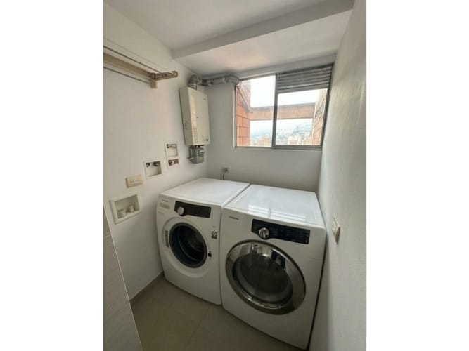 Apartamento de 2 alcobas en venta en Los Colores, Medellín, 77 m² · foto 15 de 15