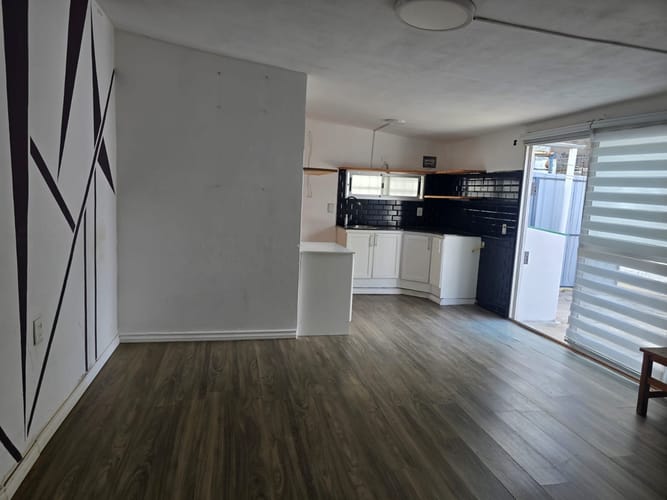 Alquiler de casa de 1 dormitorio con depósito independiente en la estratégica ubicación de Paso Carrasco