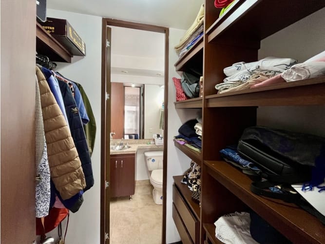 Apartamento de 3 alcobas en venta en Colina Campestre, Bogotá, 75 m² · foto 12 de 19
