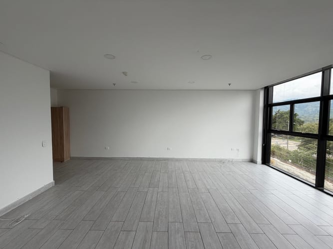 Oficina en arriendo en Aborigenes, Armenia, 48 m² · foto 3 de 13