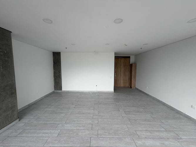 Oficina en arriendo en Aborigenes, Armenia, 48 m² · foto 8 de 13