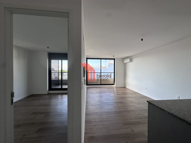 ALQUILER 1 DORMITORIO, BALCÓN. TRES CRUCES. · Foto 8