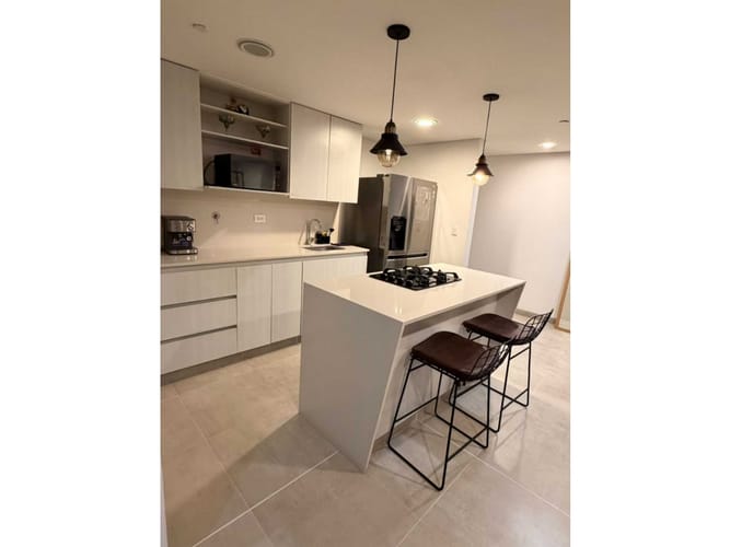 Apartamento de 3 alcobas en venta en La Abadia, Envigado, 98 m² · foto 3 de 11