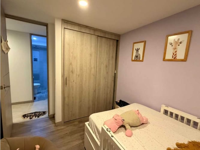 Apartamento de 3 alcobas en venta en La Abadia, Envigado, 98 m² · foto 6 de 11