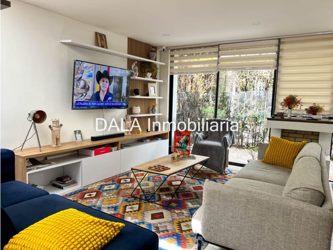 Casa de 3 alcobas en venta en Pueblo Viejo, Cota, 158 m² · foto 2 de 20