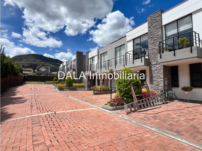 Casa de 3 alcobas en venta en Pueblo Viejo, Cota, 158 m² · foto 20 de 20