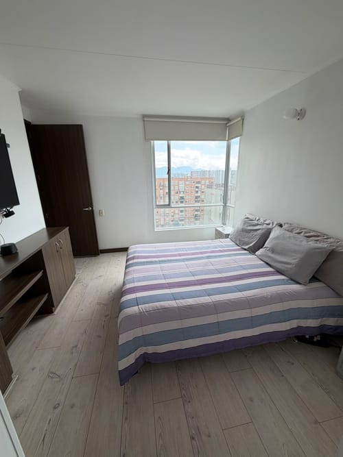 Apartamento de 3 alcobas en venta en Hayuelos, Bogotá, 83 m² · foto 17 de 24
