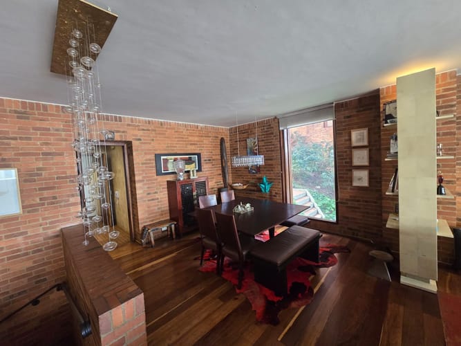 Apartamento de 3 alcobas en venta en Los Rosales, Bogotá, 254 m² · foto 9 de 24