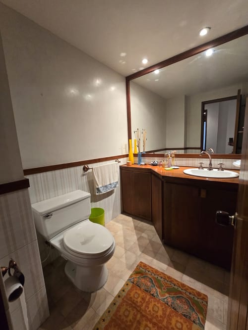 Apartamento de 3 alcobas en venta en Los Rosales, Bogotá, 254 m² · foto 15 de 24