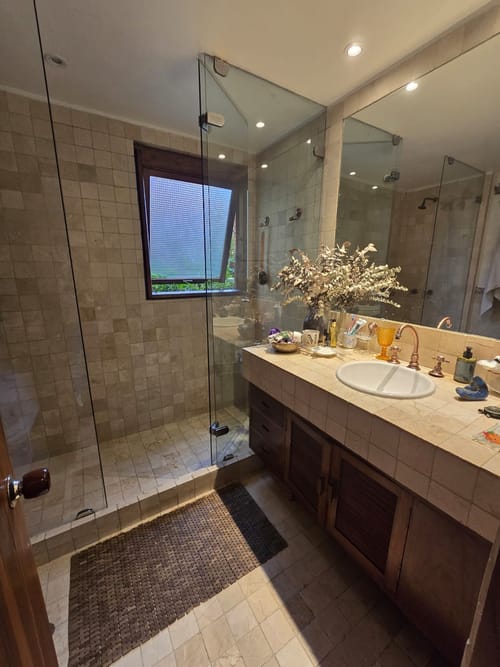 Apartamento de 3 alcobas en venta en Los Rosales, Bogotá, 254 m² · foto 13 de 24