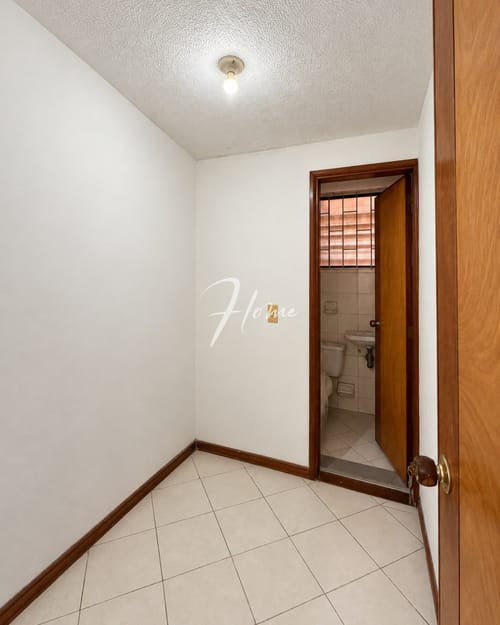 Apartamento de 3 alcobas en venta en Cedritos, Bogotá, 123 m² · foto 23 de 24
