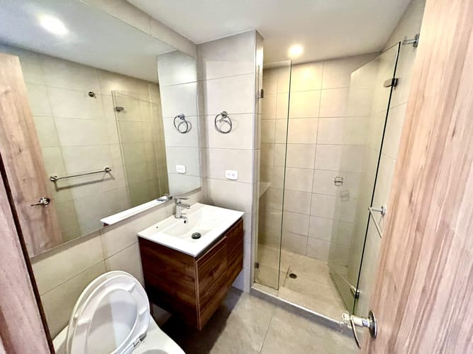 Apartamento de 2 alcobas en venta en Chicó Reservado, Bogotá, 97 m² · foto 15 de 20