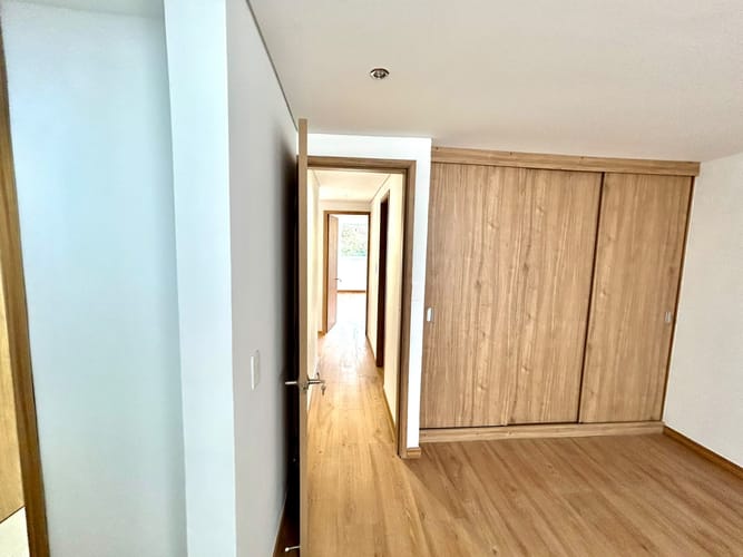 Apartamento de 2 alcobas en venta en Chicó Reservado, Bogotá, 97 m² · foto 19 de 20