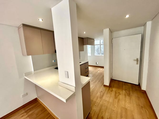 Apartamento de 2 alcobas en arriendo en Chicó Reservado, Bogotá, 97 m² · foto 4 de 20