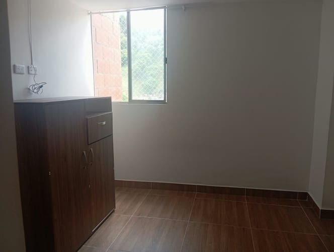 Apartamento de 3 alcobas en venta en La Gabriela, Bello, 57 m² · foto 7 de 12