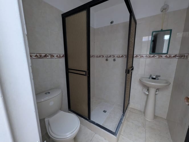 Casa de 5 alcobas en venta en Nueva Tequendama, Cali, 250 m² · foto 19 de 21