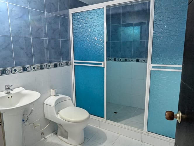 Casa de 5 alcobas en venta en Nueva Tequendama, Cali, 250 m² · foto 12 de 21