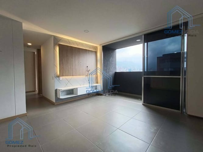Apartamento de 3 alcobas en arriendo en Santa Fe, Medellín, 80 m² · foto 2 de 17