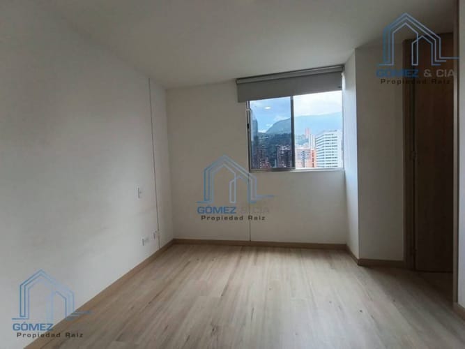 Apartamento de 3 alcobas en arriendo en Santa Fe, Medellín, 80 m² · foto 4 de 17