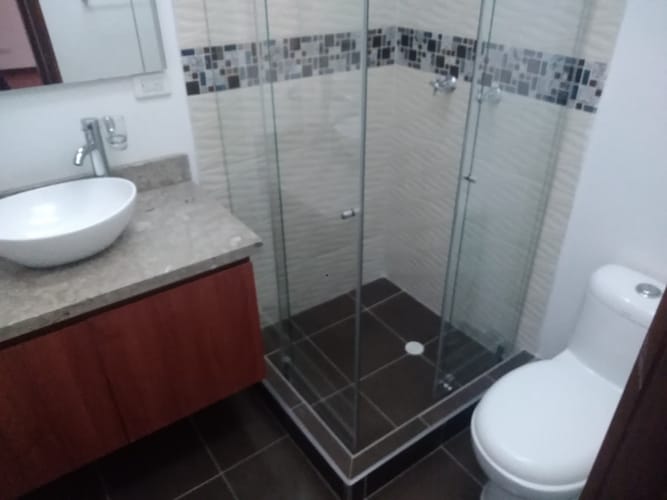Casa de 4 alcobas en arriendo en Cedritos, Bogotá, 240 m² · foto 5 de 18