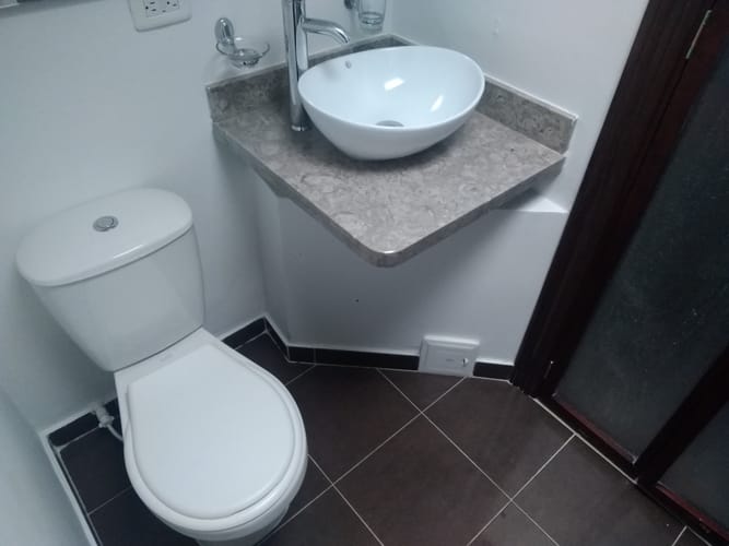 Casa de 4 alcobas en arriendo en Cedritos, Bogotá, 240 m² · foto 9 de 18