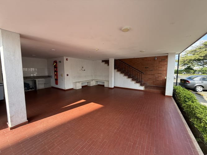 Apartamento de 2 alcobas en arriendo en Cr. Los Naranjos, Jamundí, 65 m² · foto 4 de 24