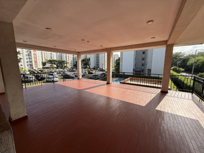 Apartamento de 2 alcobas en arriendo en Cr. Los Naranjos, Jamundí, 65 m² · foto 5 de 24