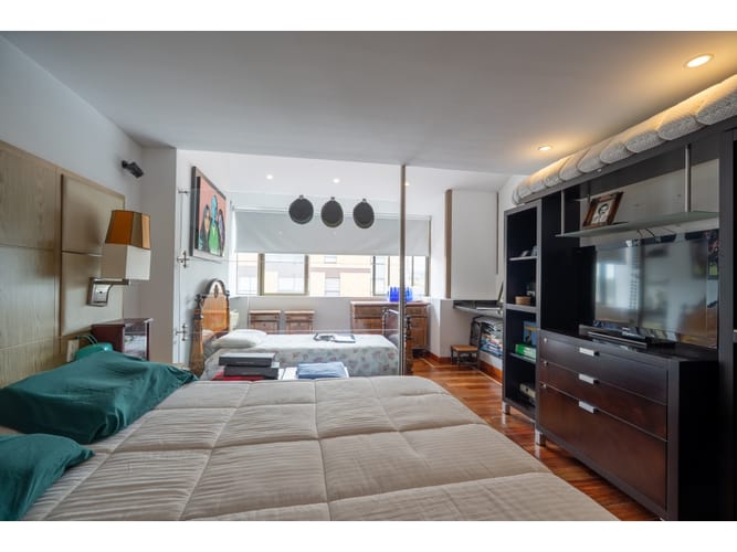 Apartamento de 1 alcoba en venta en Chicó Navarra, Bogotá, 140 m² · foto 13 de 19