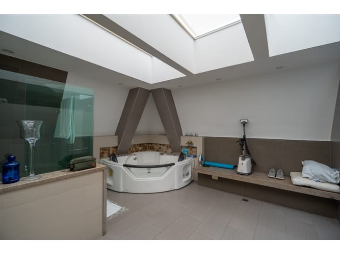 Apartamento de 1 alcoba en venta en Chicó Navarra, Bogotá, 140 m² · foto 14 de 19