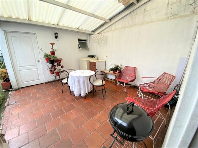 Casa en venta en Engativá, Bogotá · foto 9 de 11