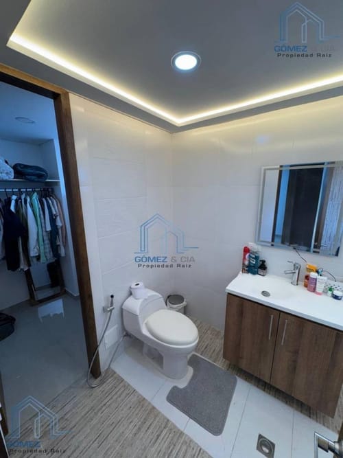 Apartamento de 3 alcobas en venta en Lorena, Medellín, 110 m² · foto 11 de 20