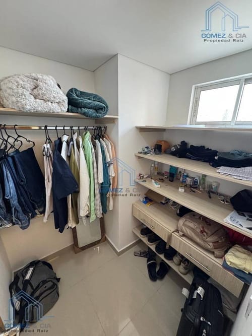 Apartamento de 3 alcobas en venta en Lorena, Medellín, 110 m² · foto 13 de 20