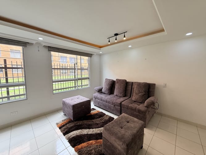 Apartamento de 3 alcobas en venta en Conjunto Residencial La Finca Super Manzana 10a, Madrid, 67 m² · foto 2 de 6